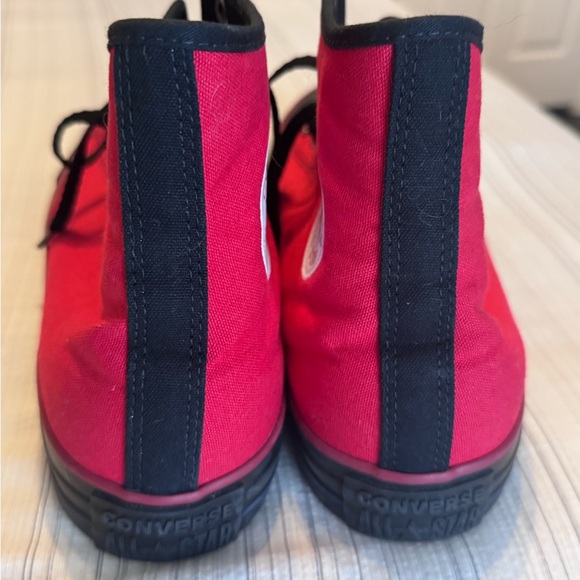 Converse Red & Black High Top Sbneakers - Picture 5 of 5